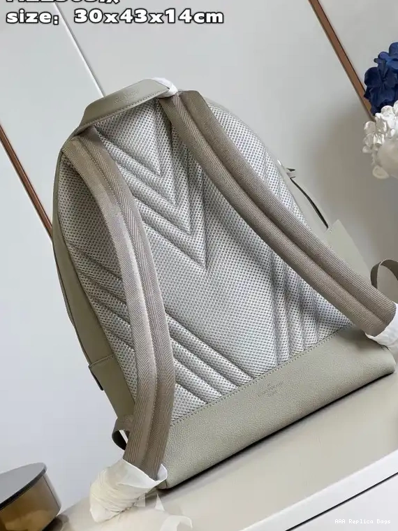 Aaa replica ru LOUIS TAKEOFF VUITTON BACKPACK 0510